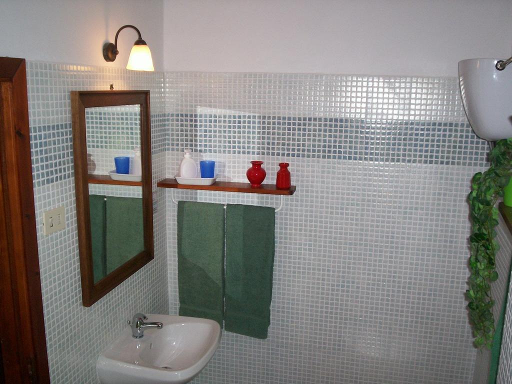 Podere Il Caggio Rooms San Gimignano Habitación foto